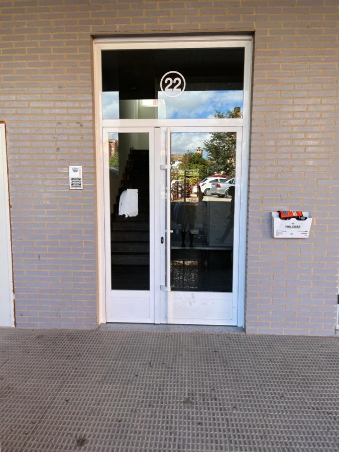 Apartamento Villamediana Suite Villamediana de Iregua Exterior foto
